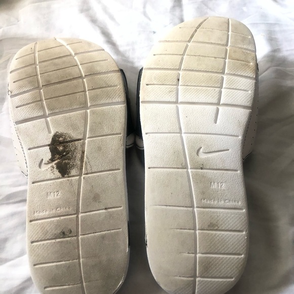 Nike slipper - Picture 3 of 5